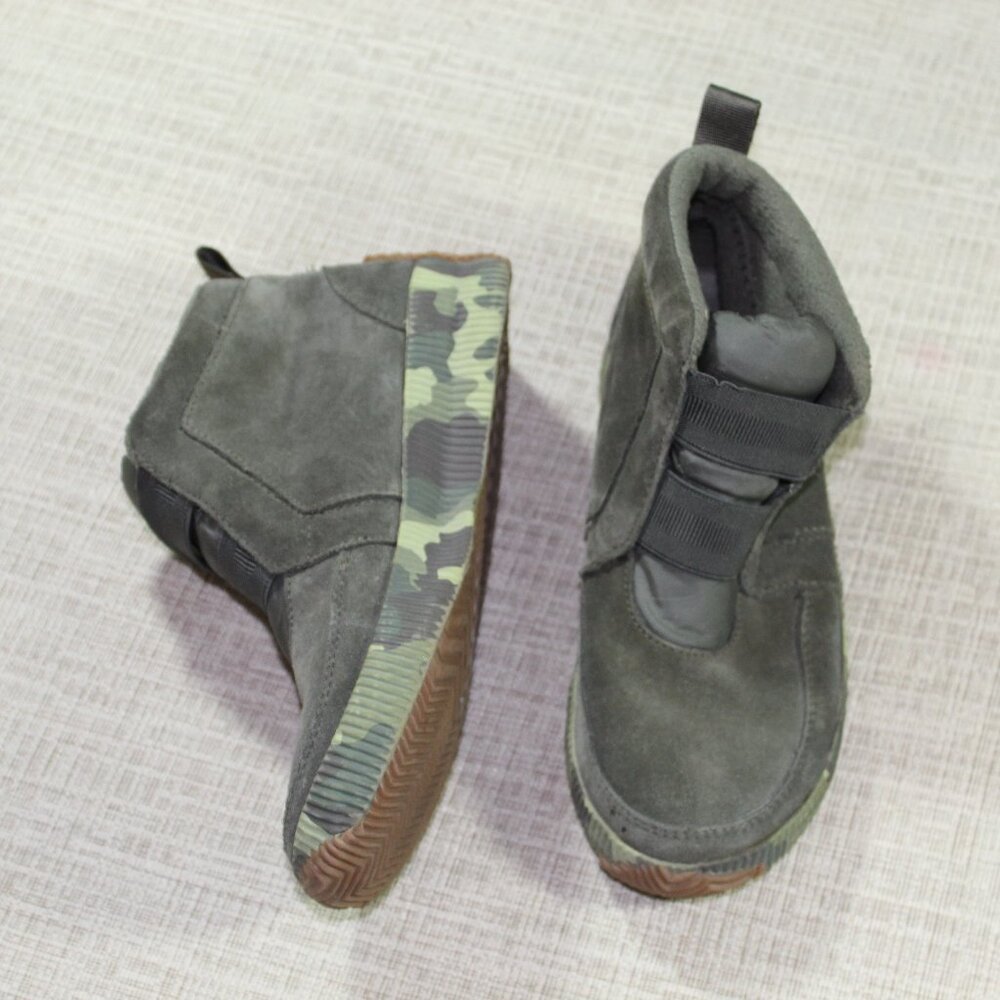 NWOT Sorel Sz 7 Out & About Plus Mid Alpine Tundra Suede Olive Green Waterproof